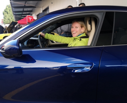 Porsche Tycan am STOC-Weihnachtsevent porsche_tycan