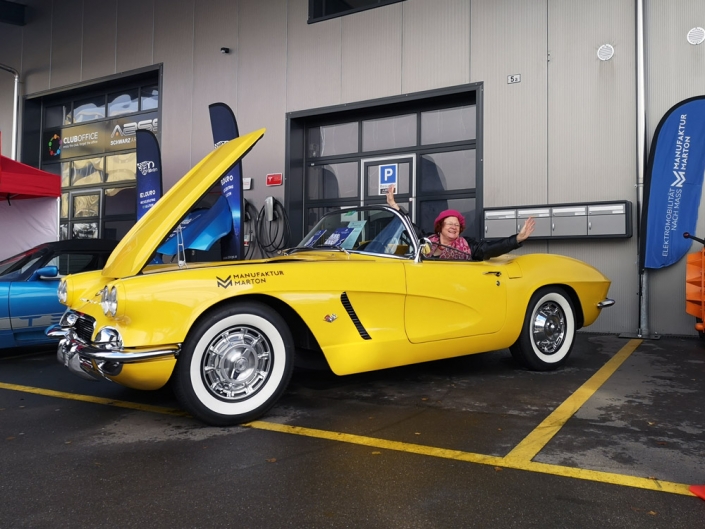 Dinora am STOC Weihnachtsevent dinora_stoc_weihnachten